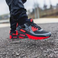 nikeslave884