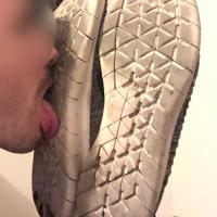 Shoelicker13